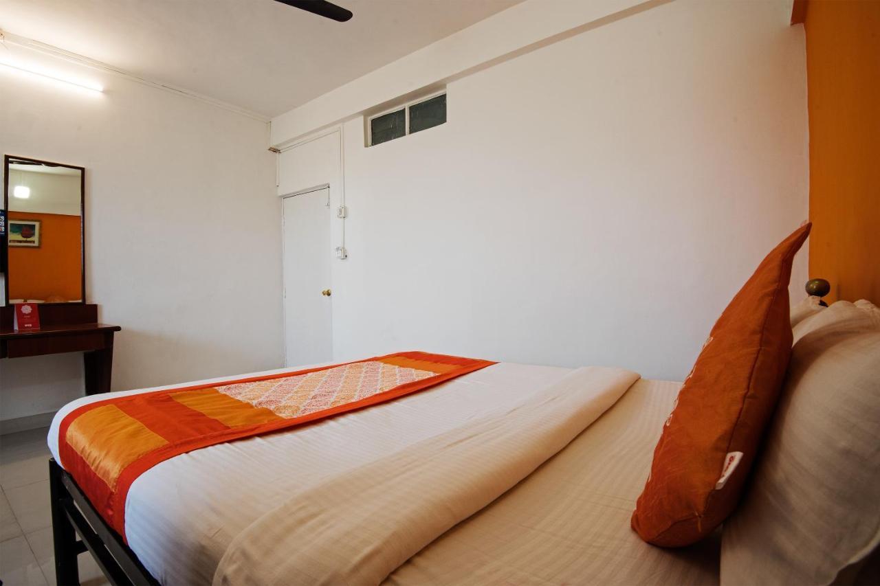 Oyo 1065 Hotel Hmr Royal Inn 浦那 外观 照片