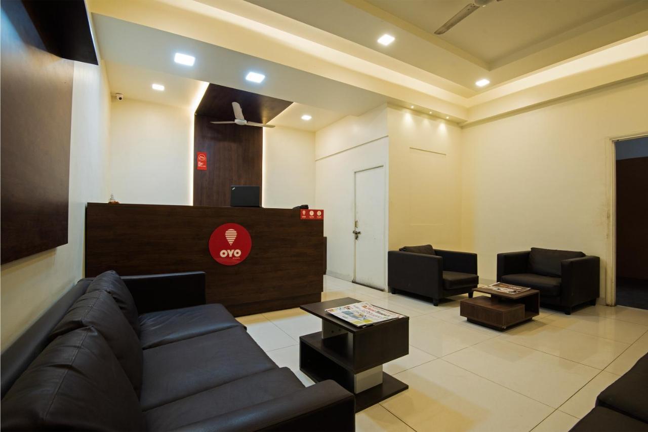 Oyo 1065 Hotel Hmr Royal Inn 浦那 外观 照片