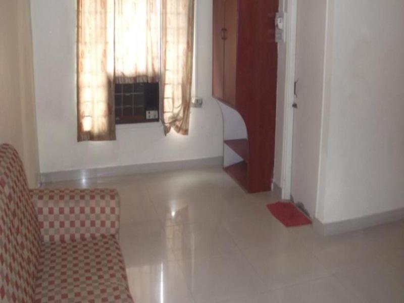 Oyo 1065 Hotel Hmr Royal Inn 浦那 外观 照片