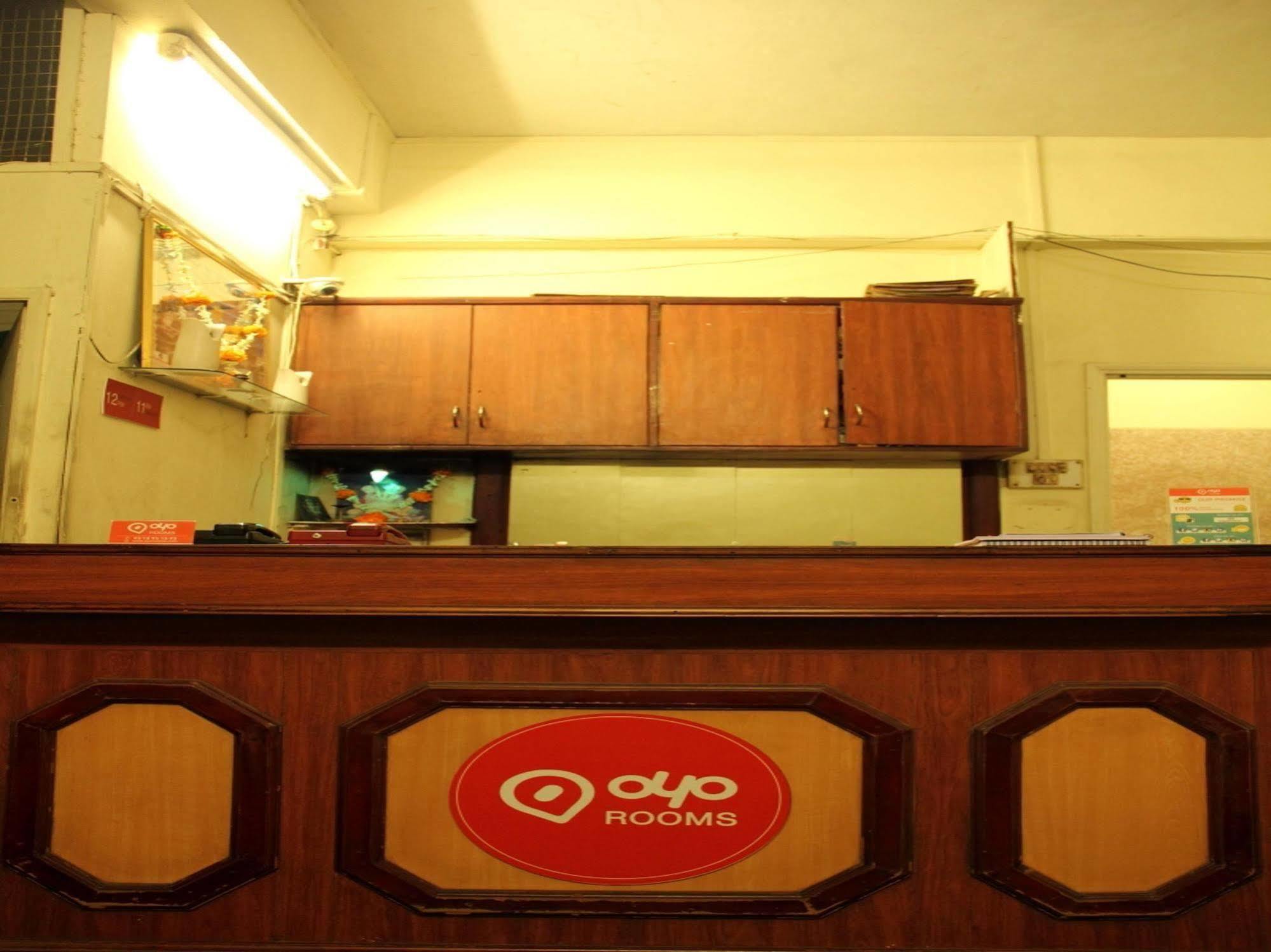 Oyo 1065 Hotel Hmr Royal Inn 浦那 外观 照片